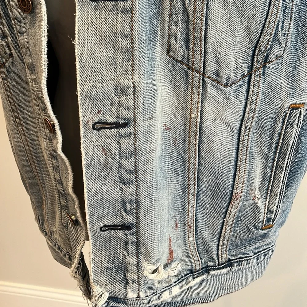 Levi Strauss signature destroyed denim vest. Size M - Picture 3 of 14